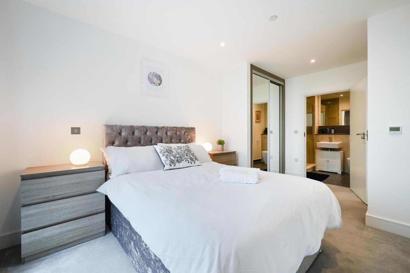 Luxury 2 Bed Appartamento *