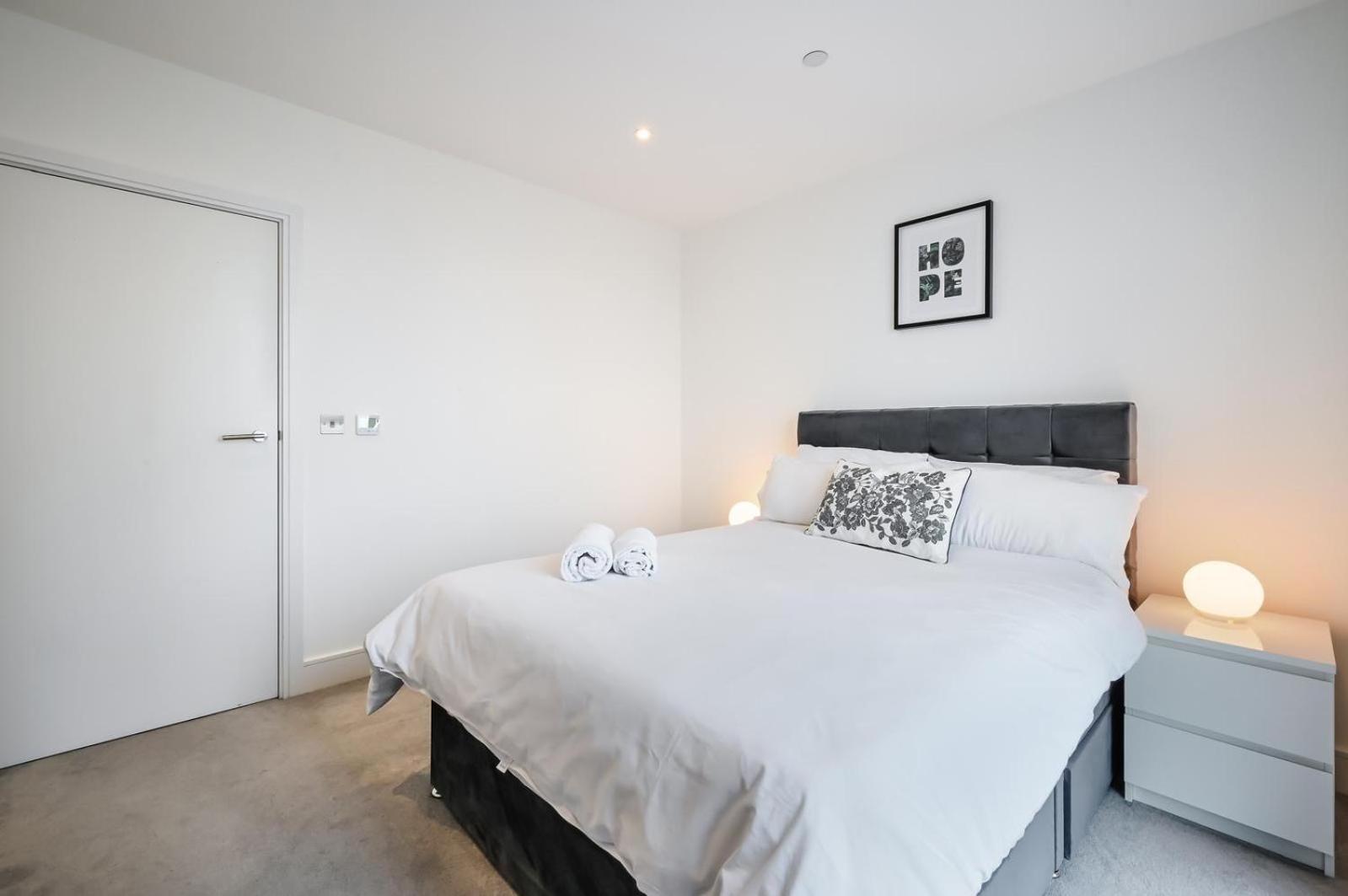 Luxury 2 Bed Appartamento *